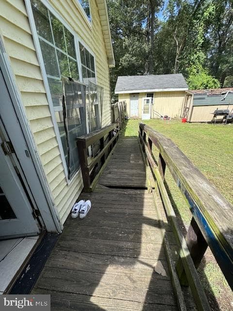 7569 Buckman Avenue photo 10