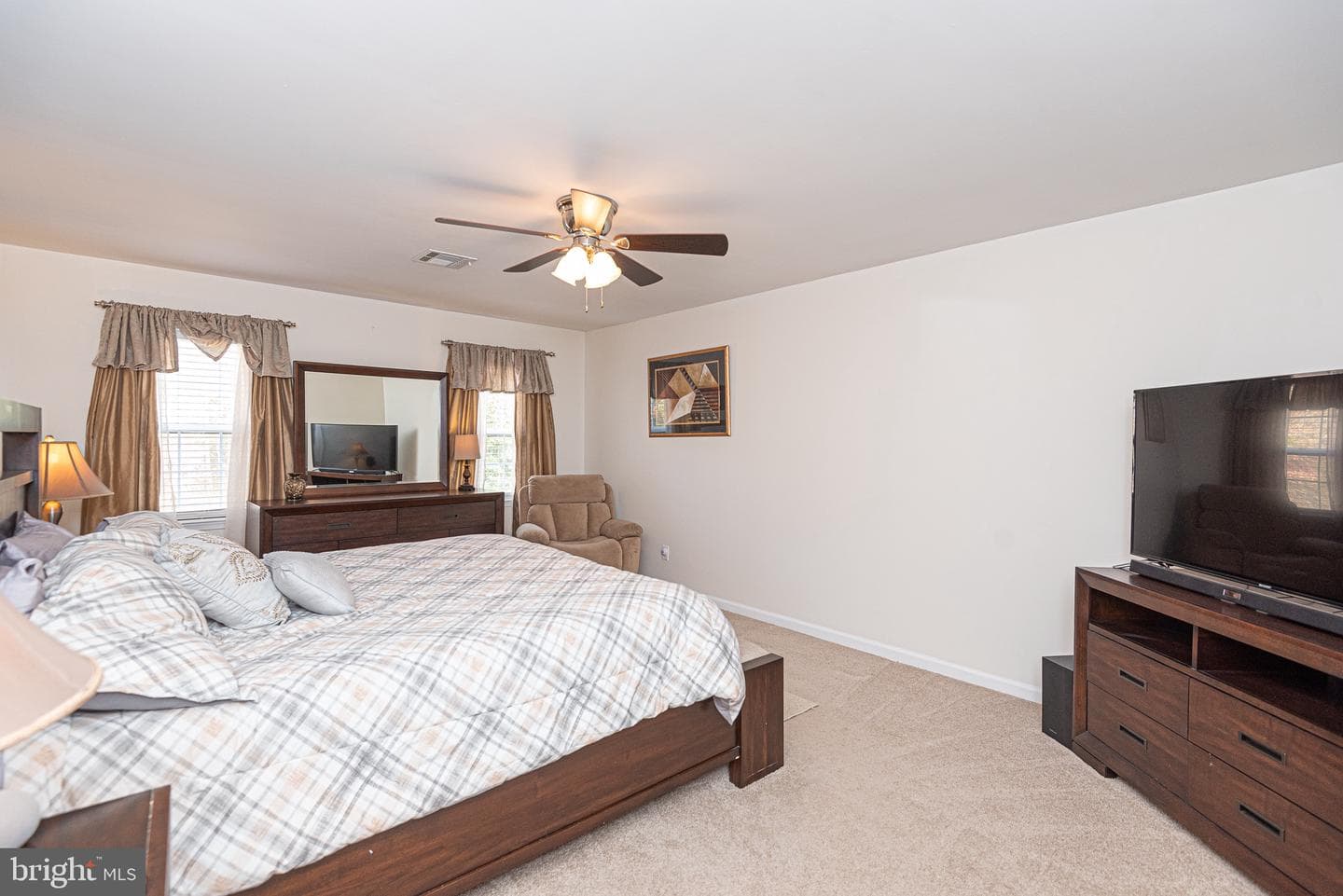 6275 Strawberry Way photo 22