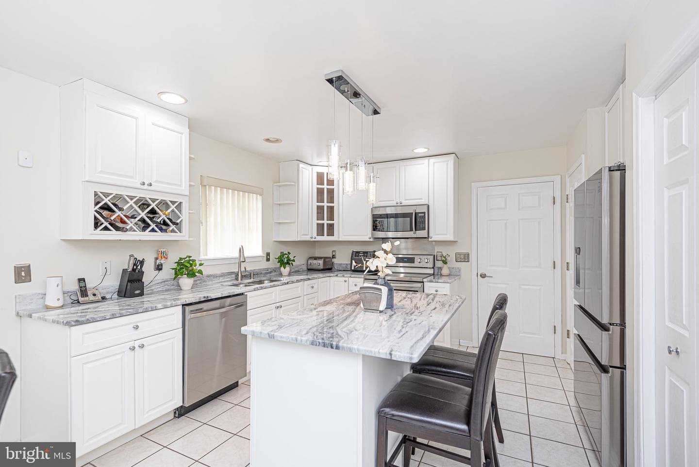 6275 Strawberry Way photo 7