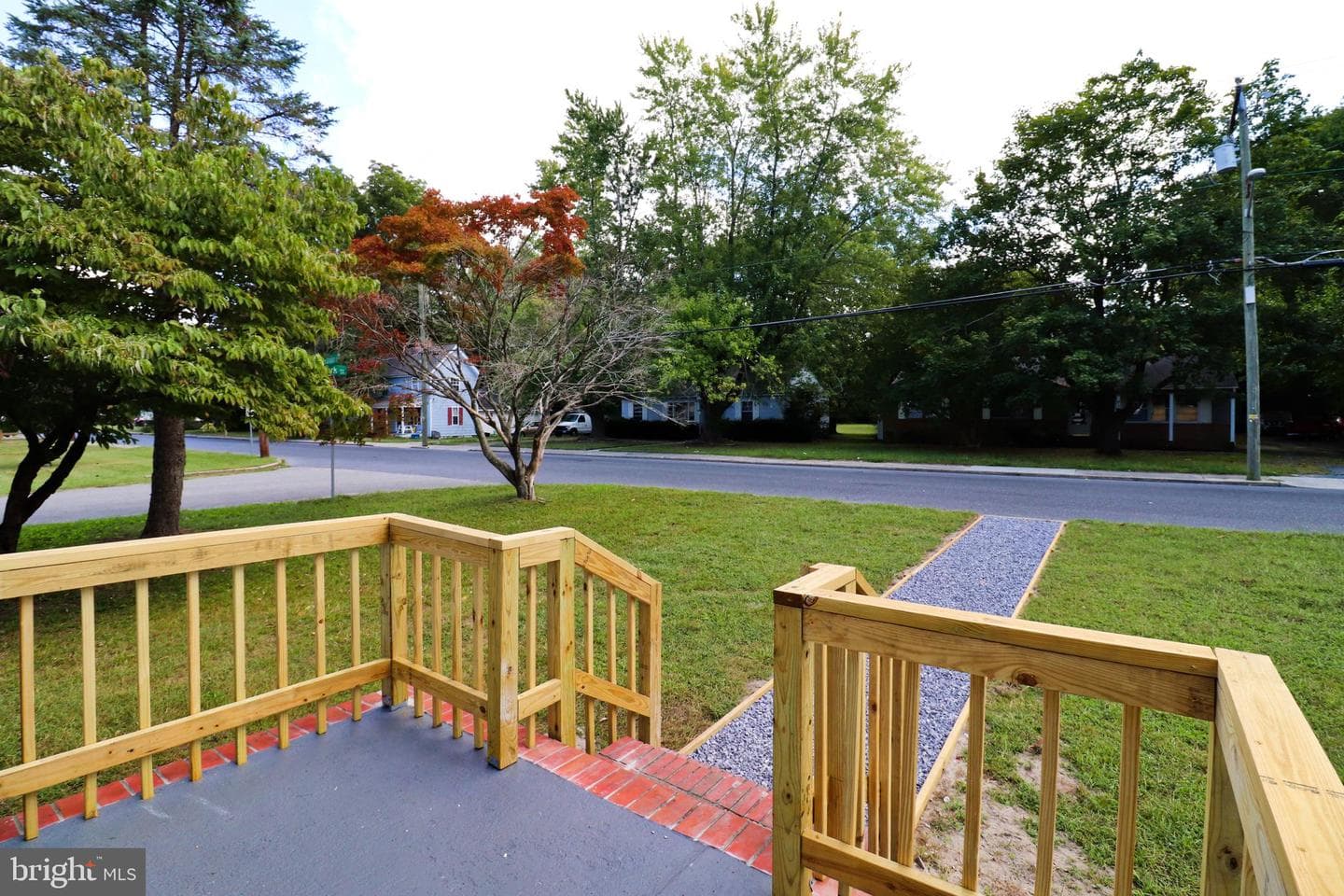 914 S Division Street photo 5
