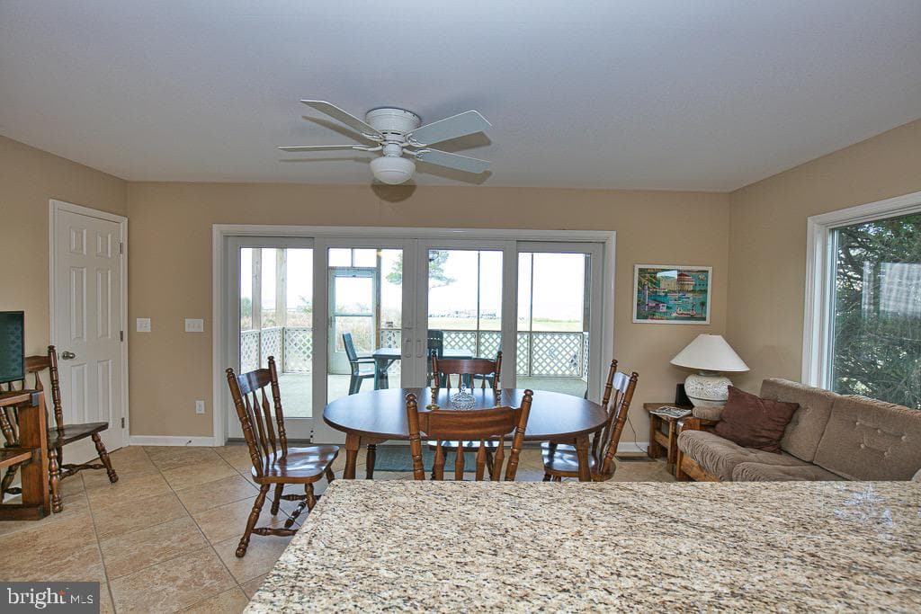 20118 Nanticoke Road photo 17