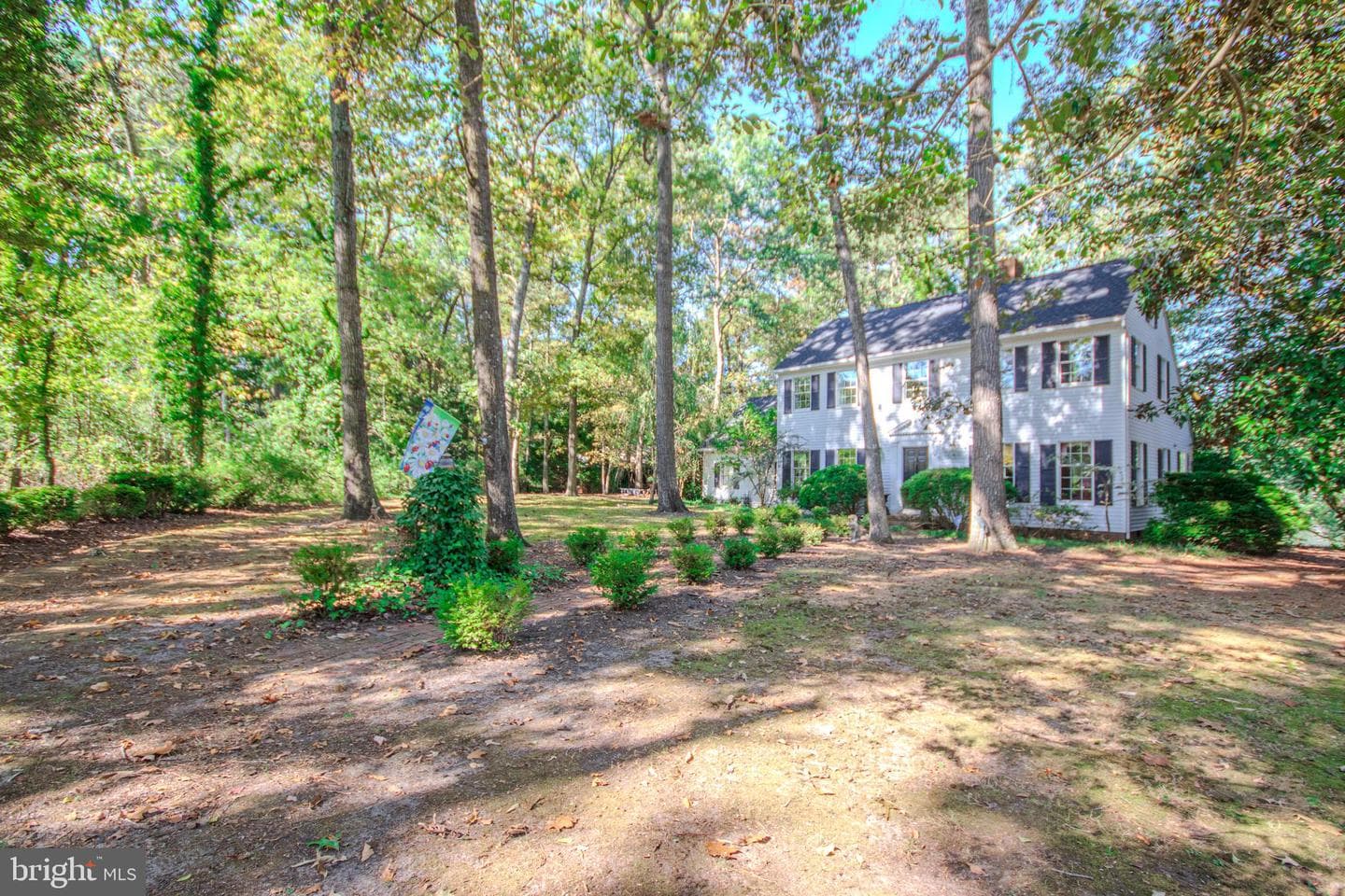8398 Hilda Drive photo 2