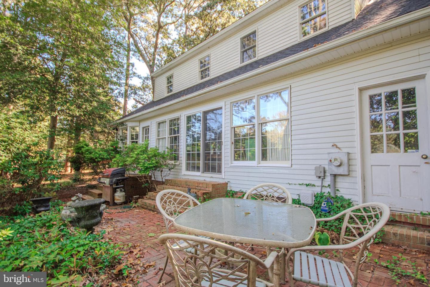 8398 Hilda Drive photo 32