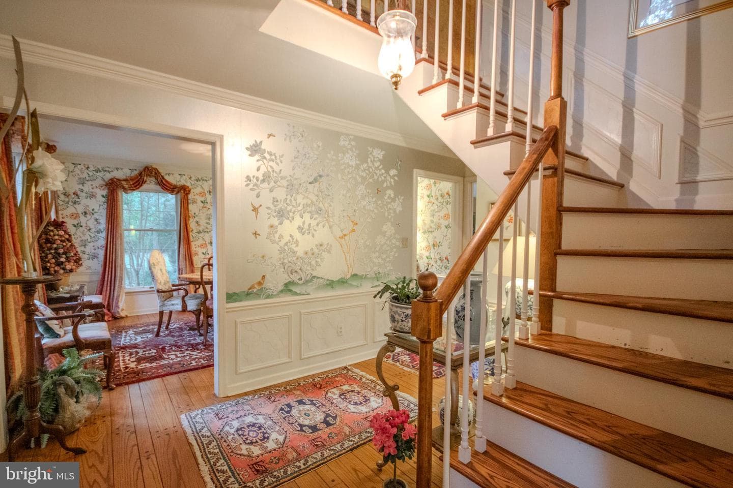 8398 Hilda Drive photo 5