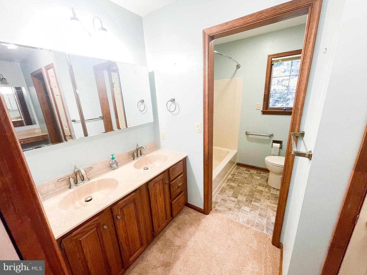 27103 Scotland Parkway photo 26