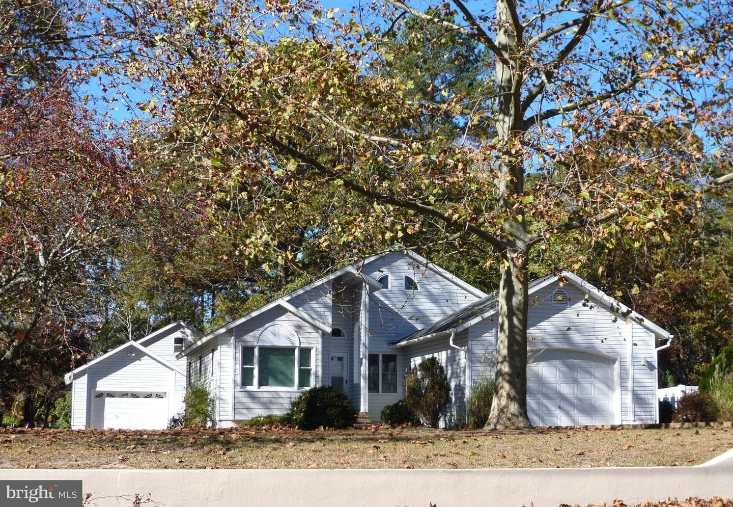 1526 Magnolia Drive photo 1