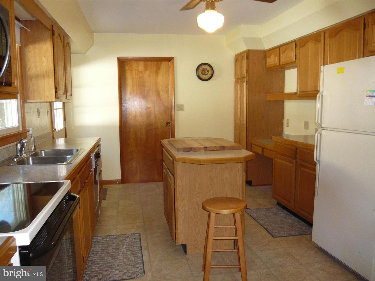 1526 Magnolia Drive photo 9