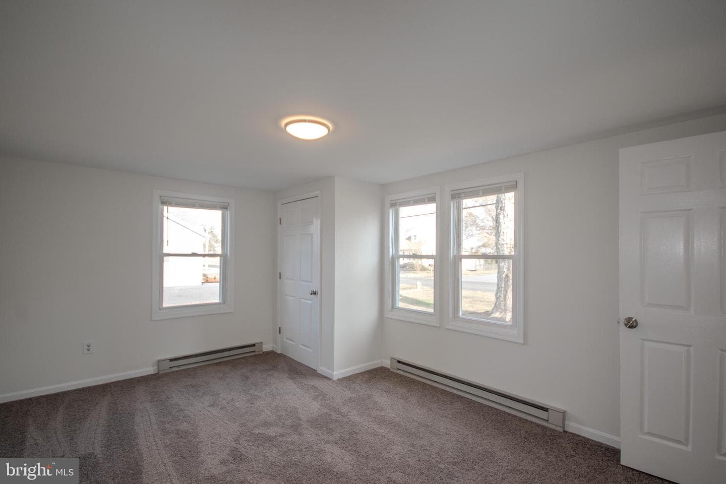 522 E Main Street photo 17