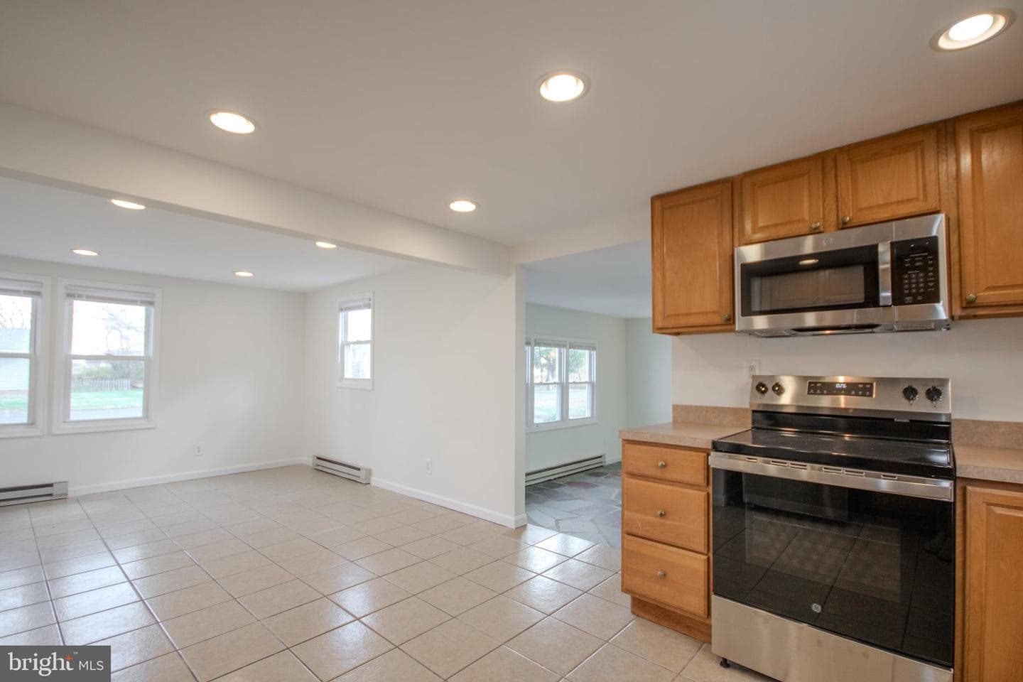 522 E Main Street photo 9