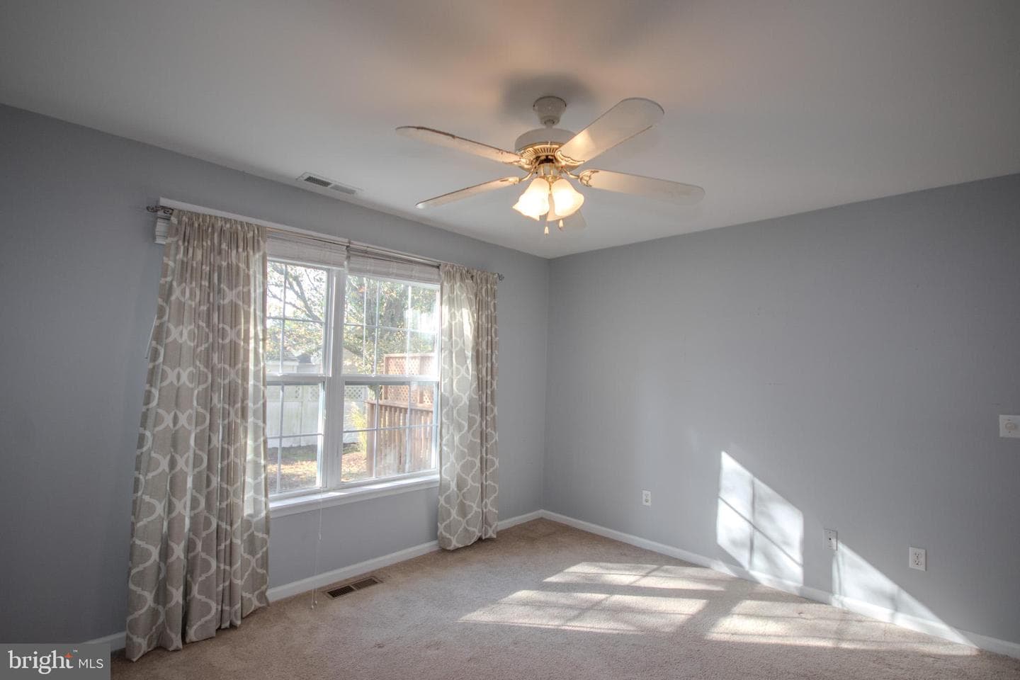 900 Emerald Court photo 13