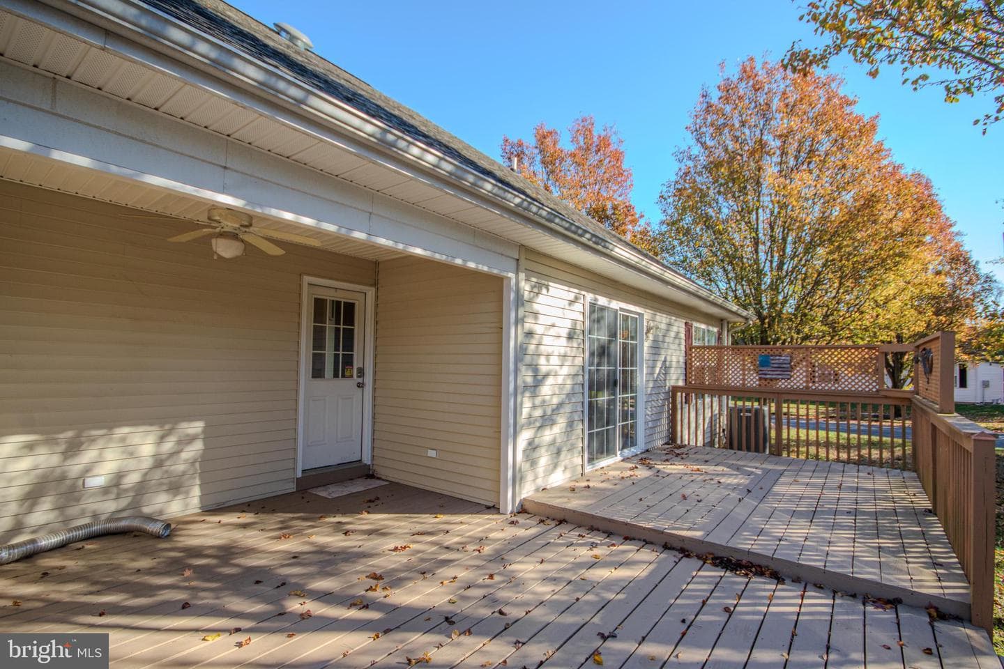 900 Emerald Court photo 31