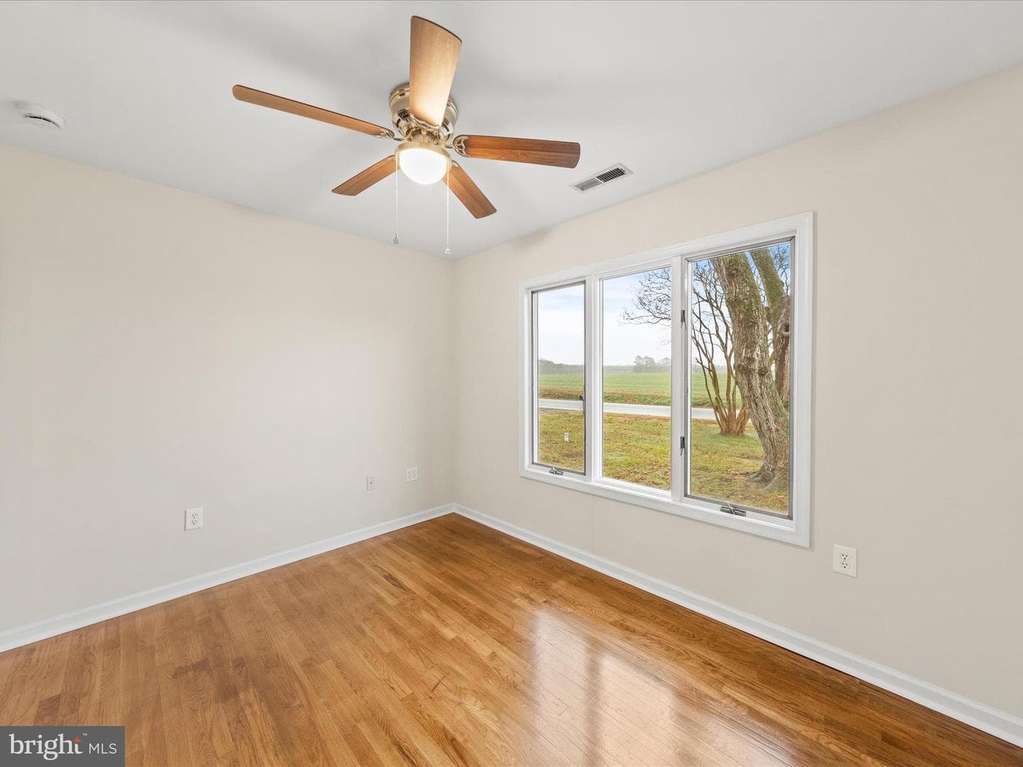 27390 Log Cabin Road photo 18