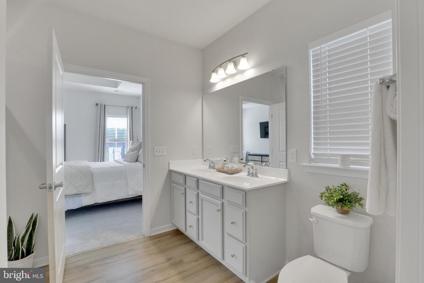 9359 Mulligan Way photo 25