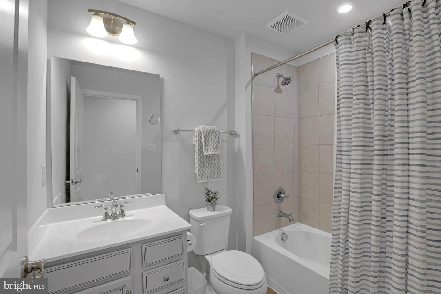 9359 Mulligan Way photo 48