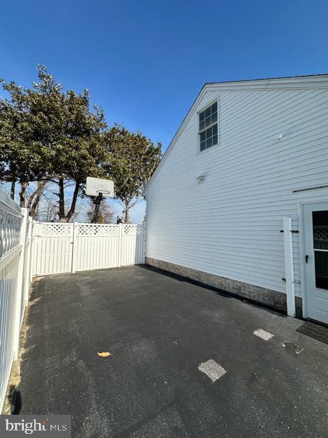 1111 New Bedford Way photo 6