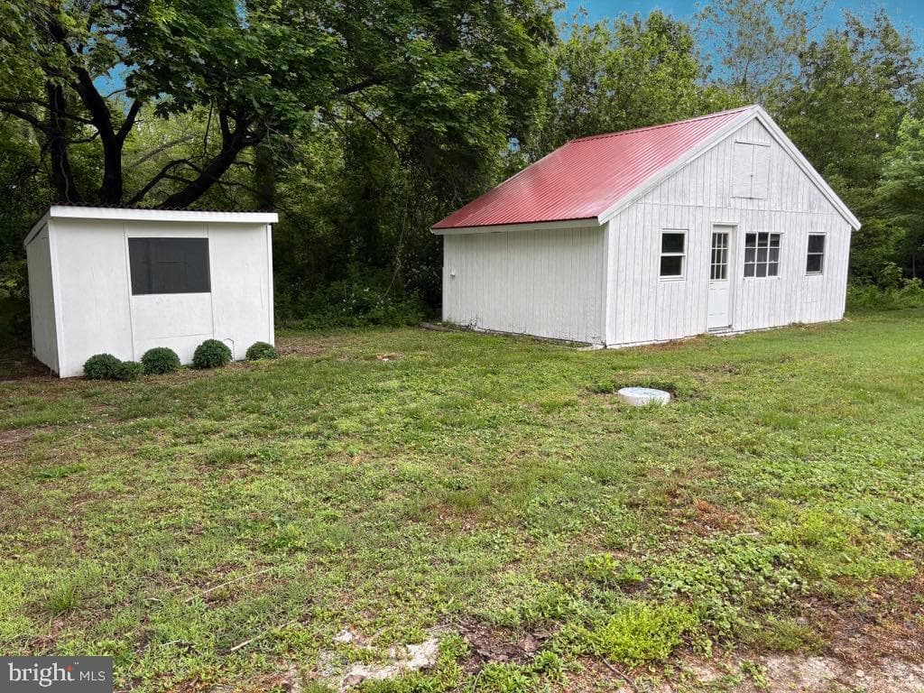 6595 Quantico Road photo 22
