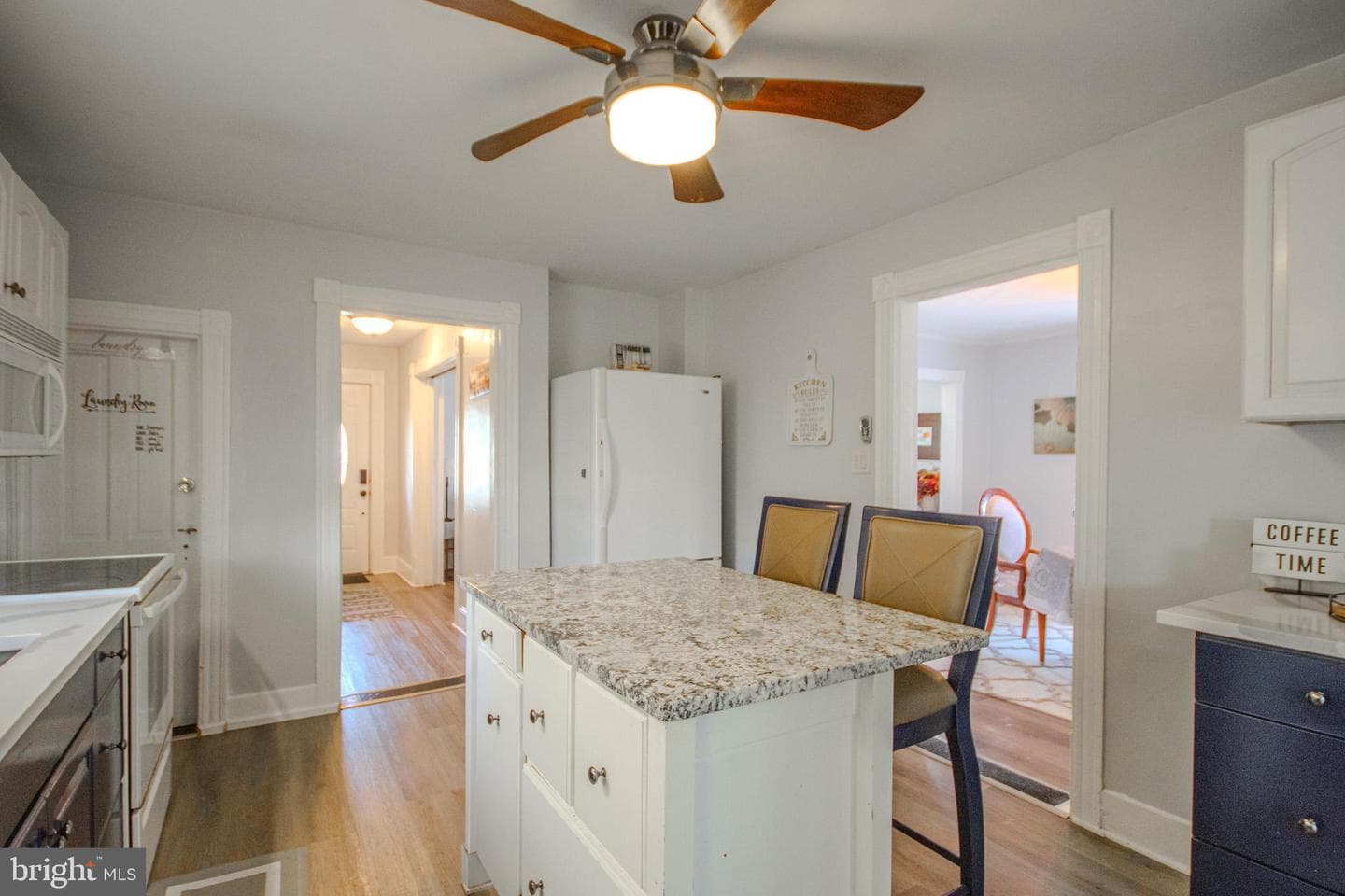 106 W Philadelphia Avenue photo 8