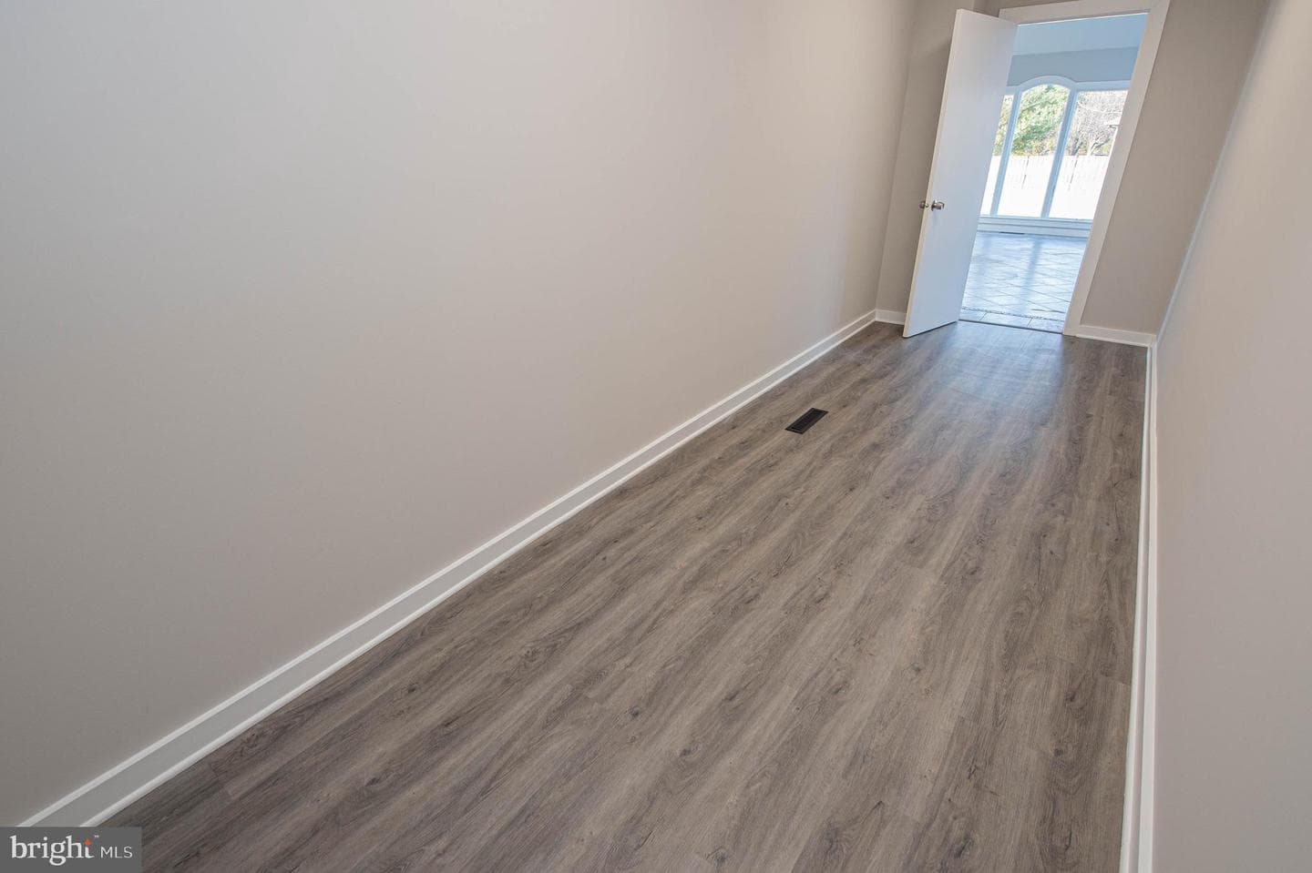 29484 Windy Hill Circle photo 32