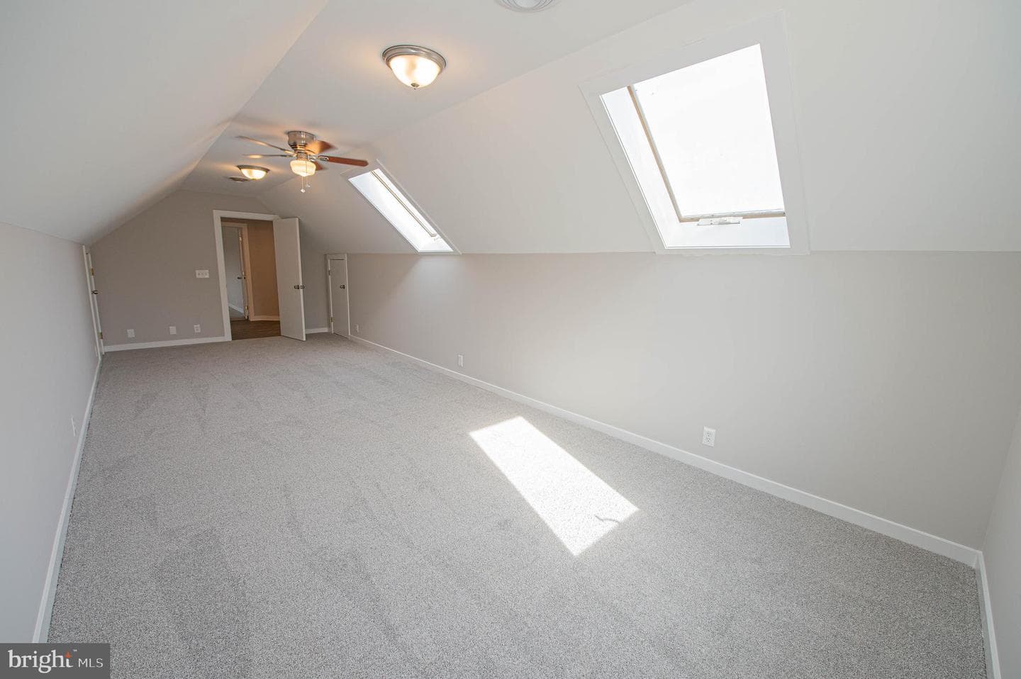 29484 Windy Hill Circle photo 46