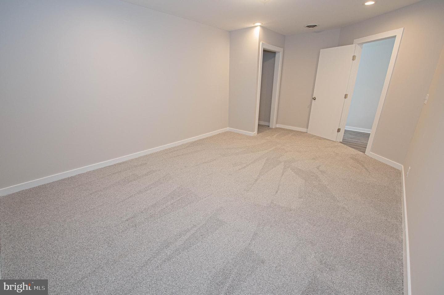 29484 Windy Hill Circle photo 57