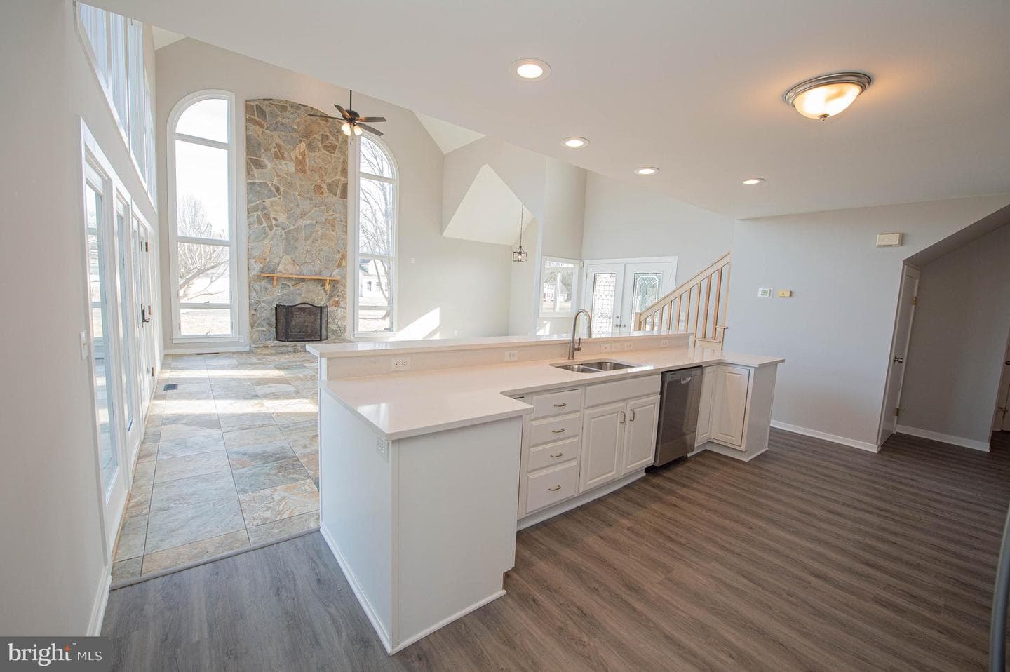 29484 Windy Hill Circle photo 9