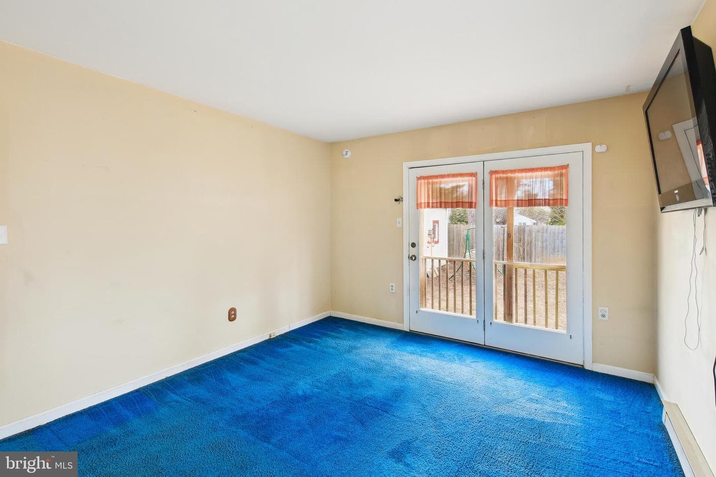 810 Springfield Circle photo 24