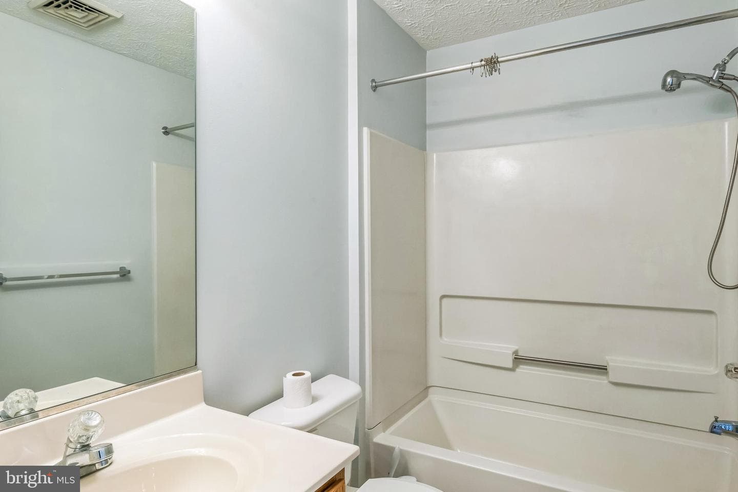 9022 Executive Club Drive photo 13