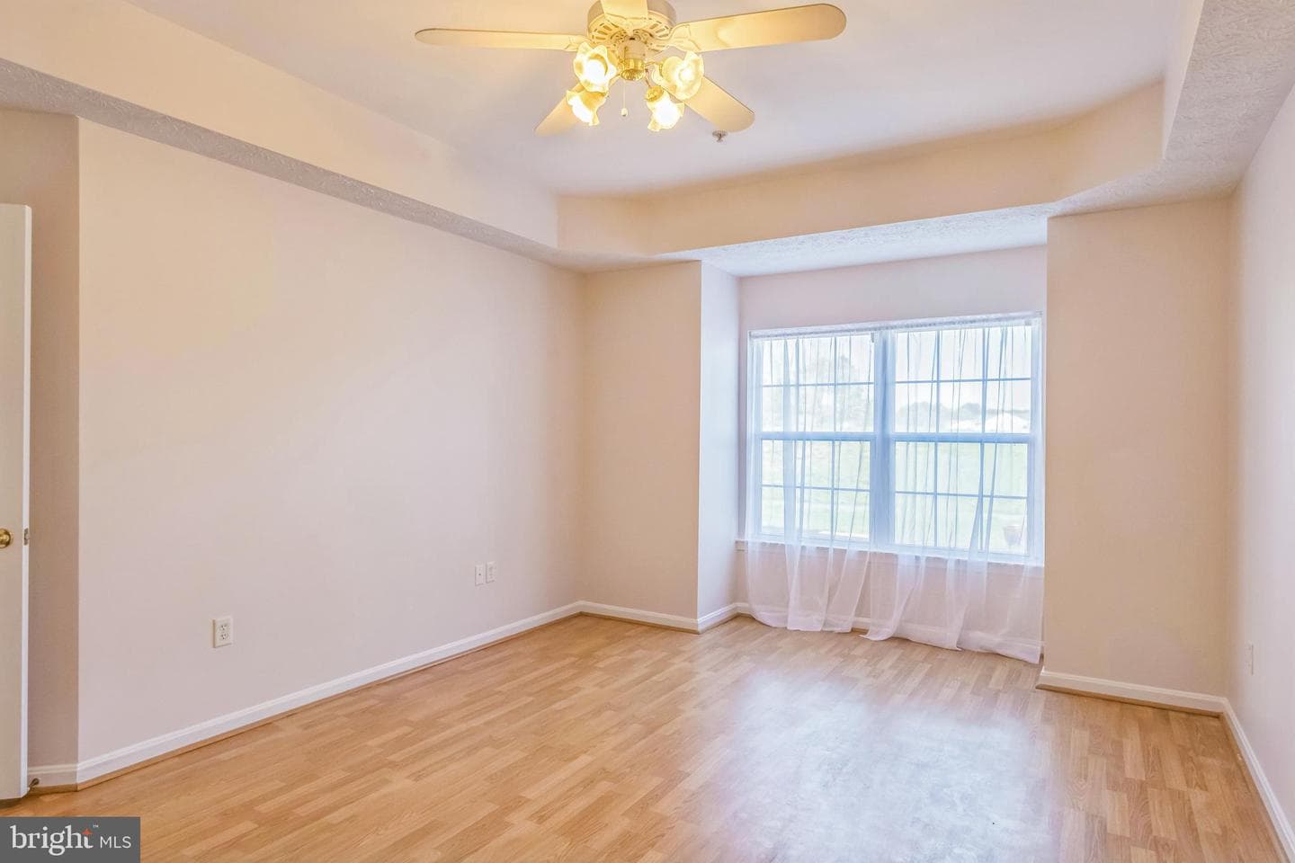 9022 Executive Club Drive photo 8
