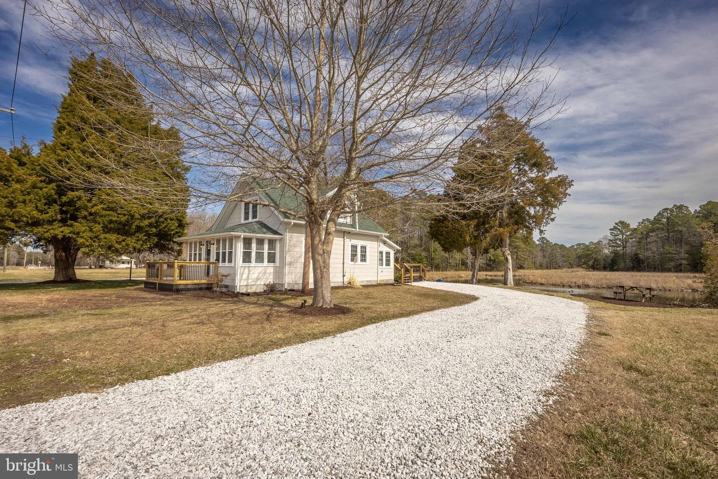 23057 Nanticoke Road photo 10