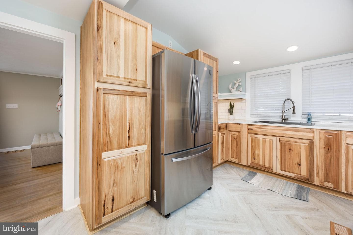 23057 Nanticoke Road photo 32