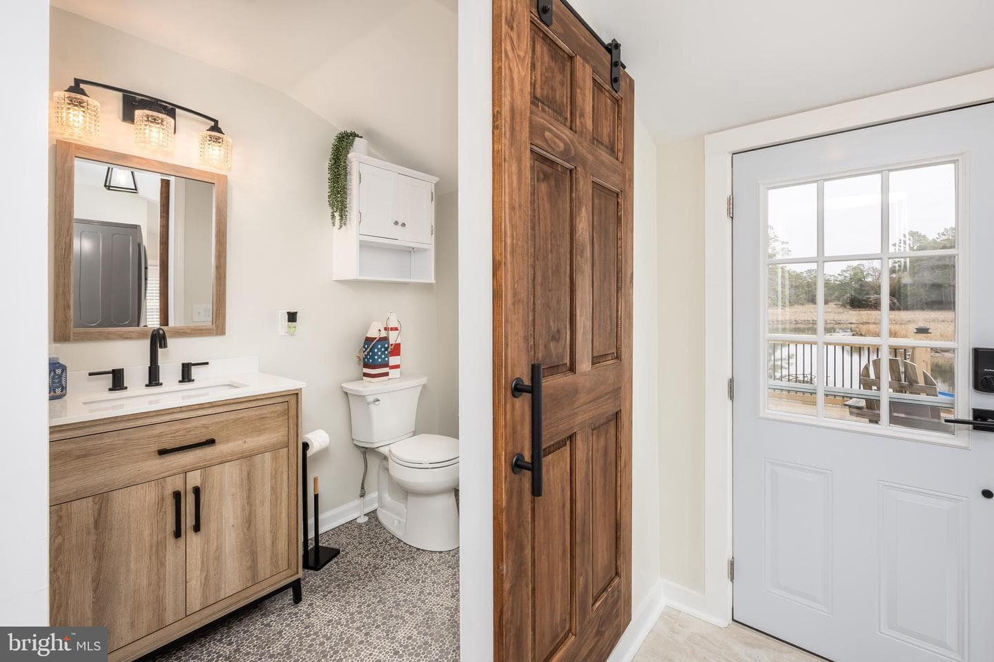 23057 Nanticoke Road photo 61