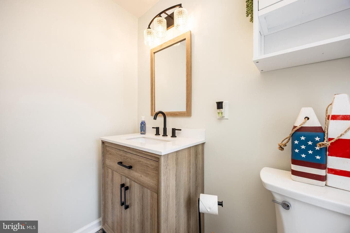 23057 Nanticoke Road photo 63