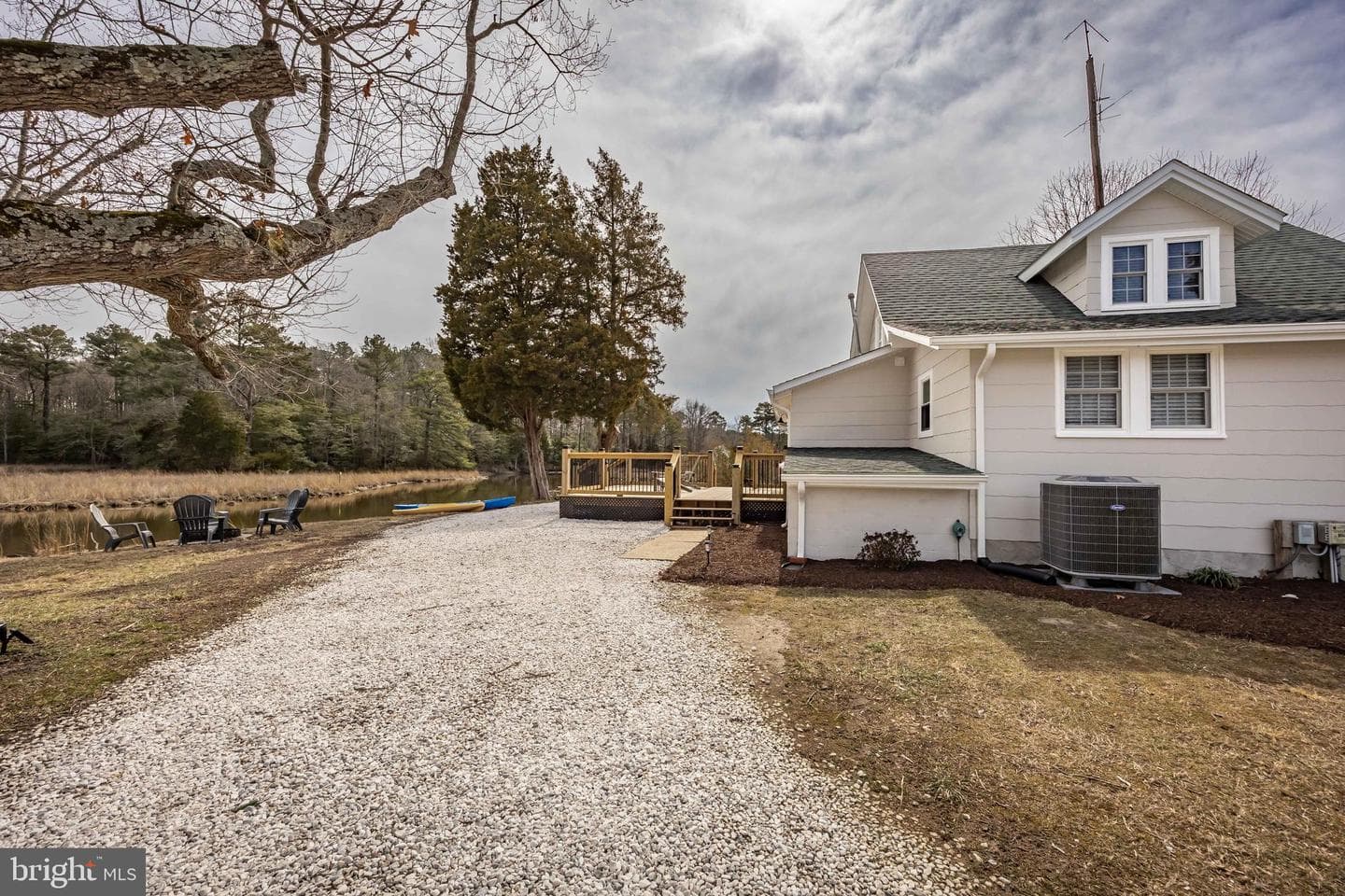 23057 Nanticoke Road photo 70