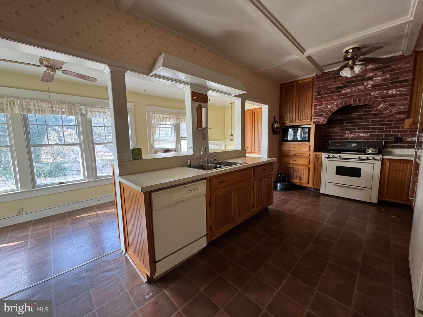 3490 Allen Road photo 12