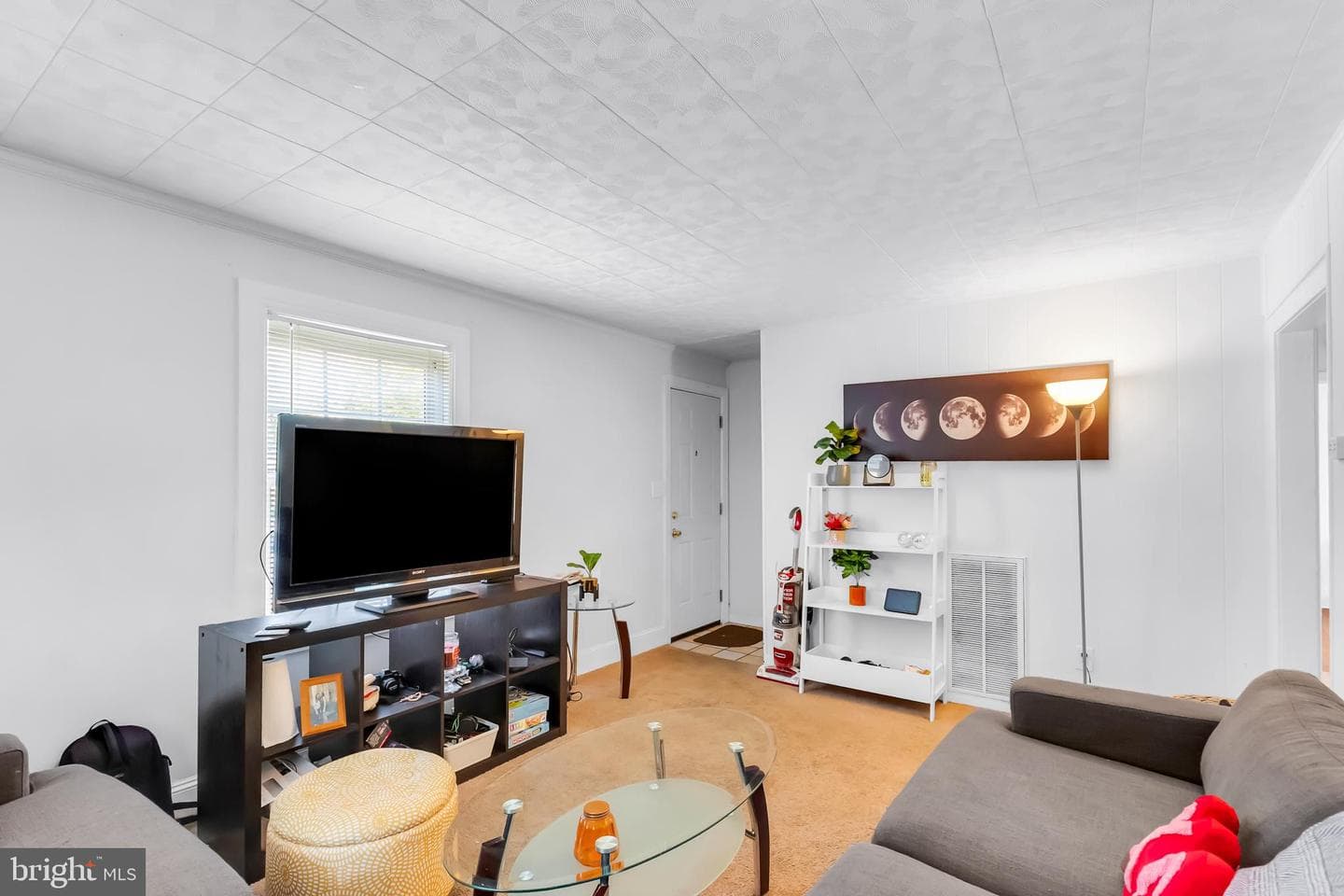 1513 Lilac Drive photo 5