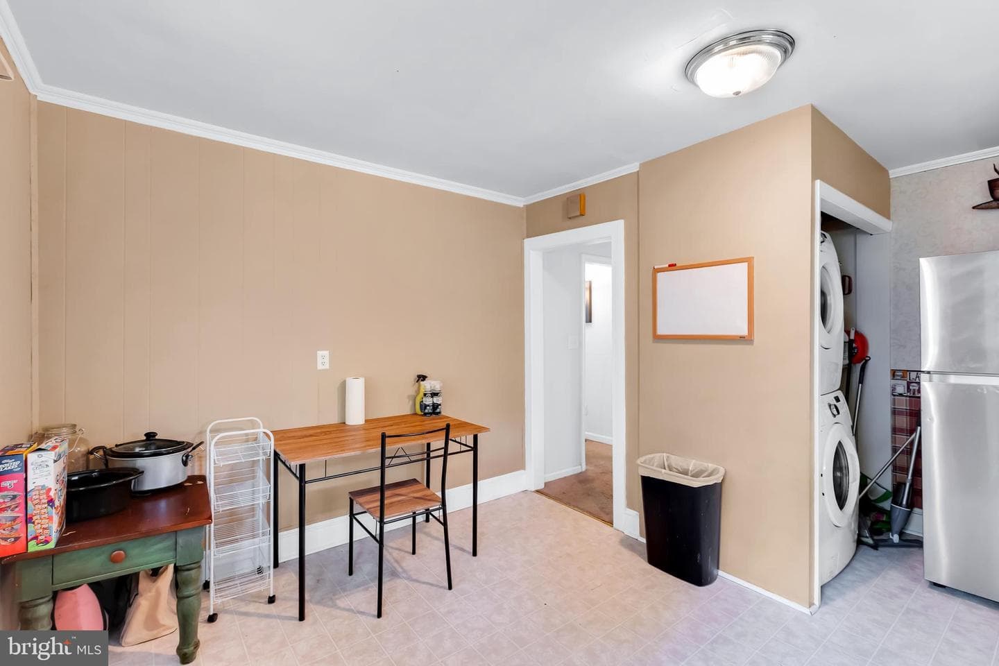 1513 Lilac Drive photo 8