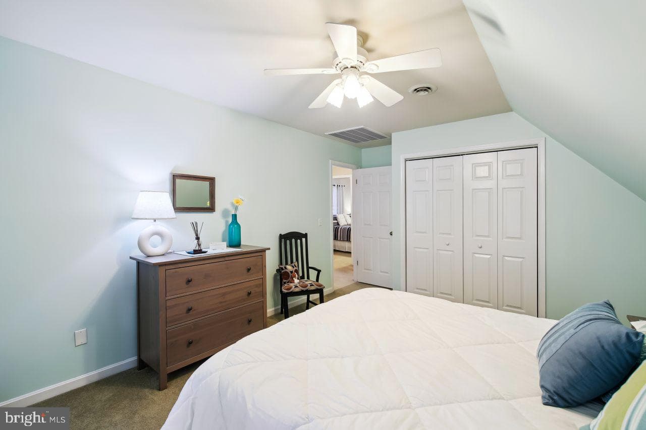 4388 Sturbridge Drive photo 24