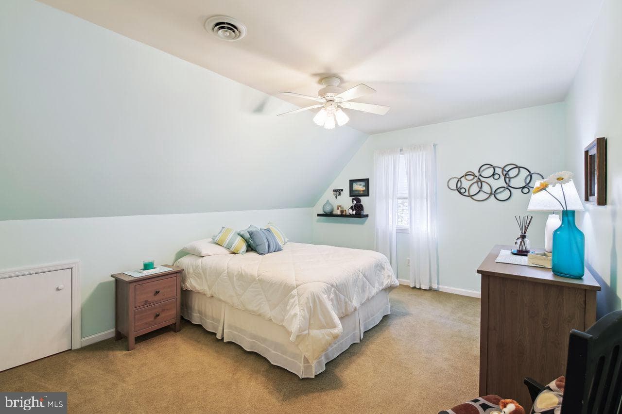 4388 Sturbridge Drive photo 25
