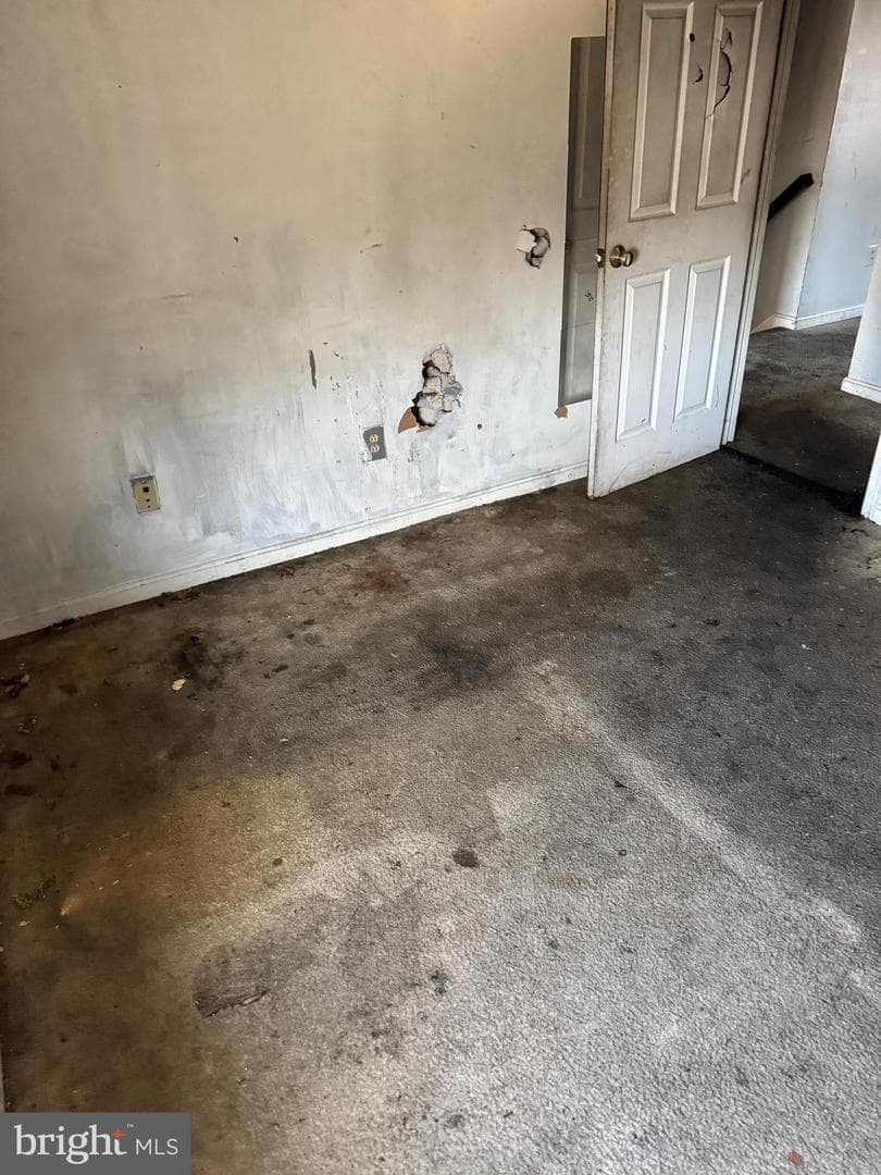 202 Castlebar Drive photo 11