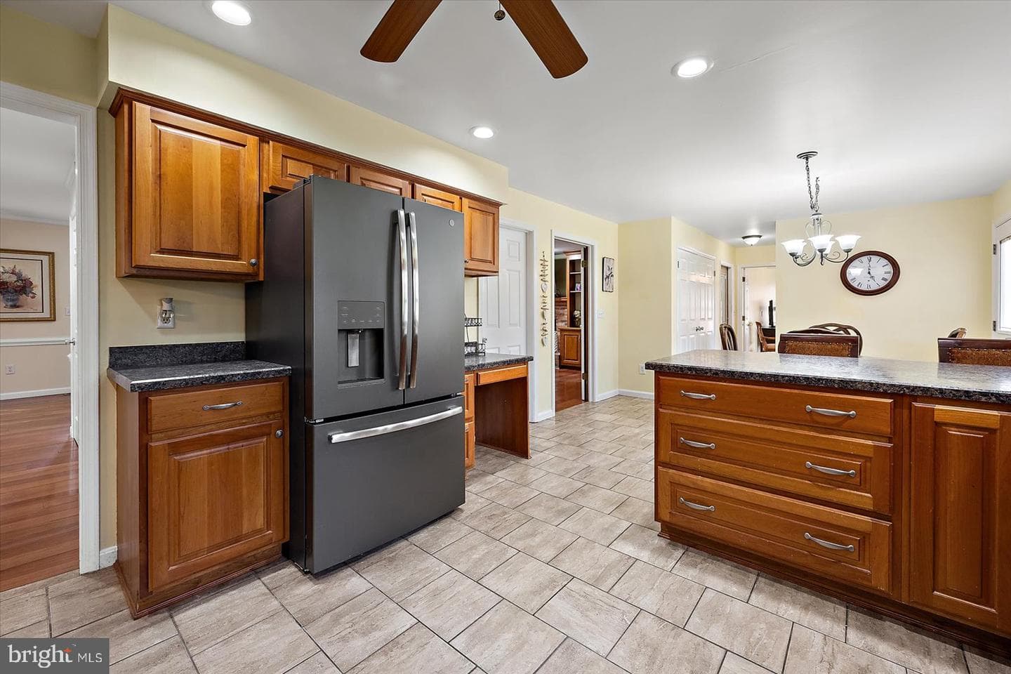5497 Abbey Lane photo 22