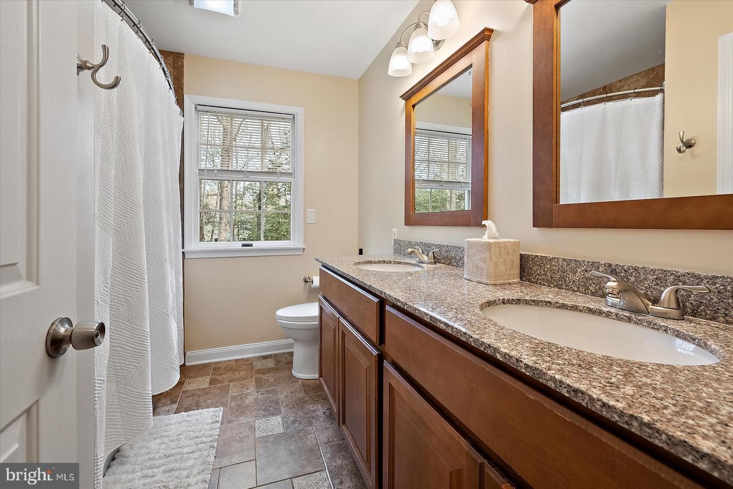 5497 Abbey Lane photo 35