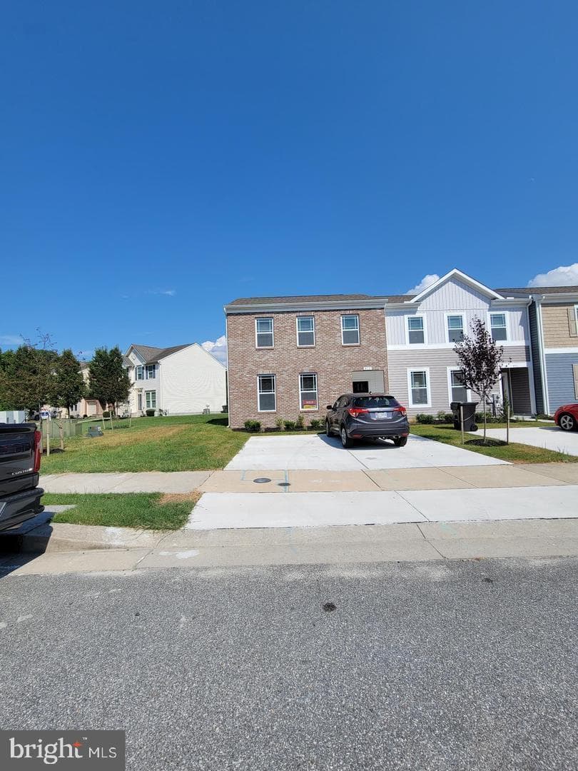 417 Stream Valley Court photo 1