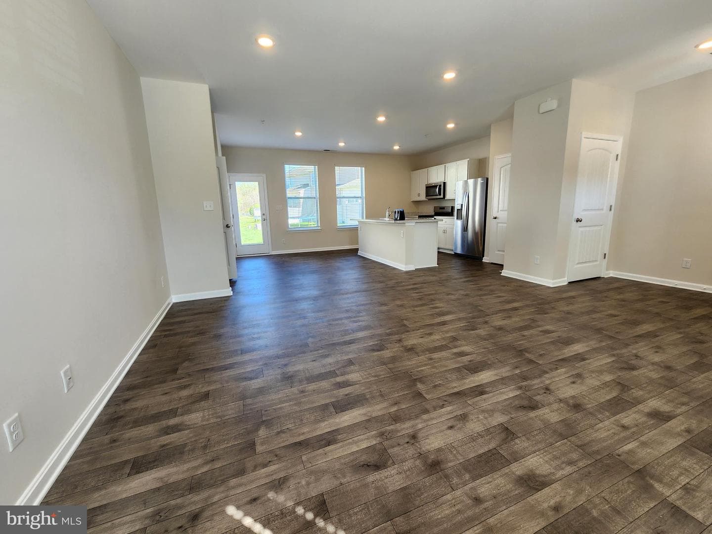 417 Stream Valley Court photo 14