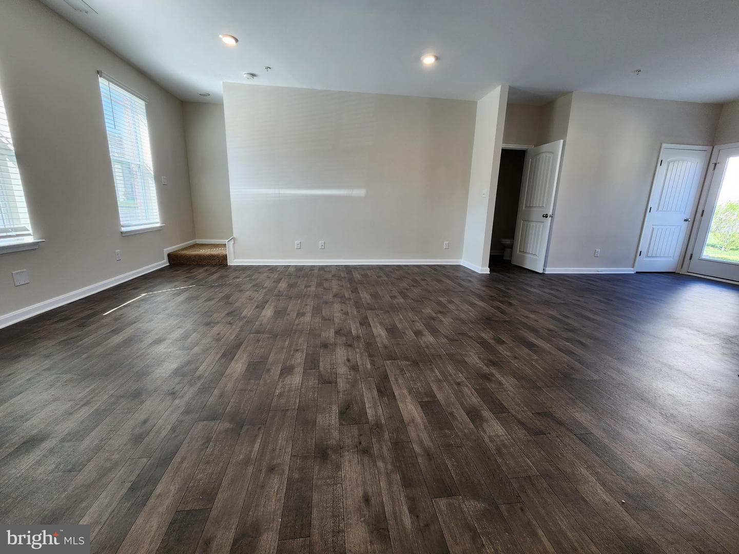 417 Stream Valley Court photo 15