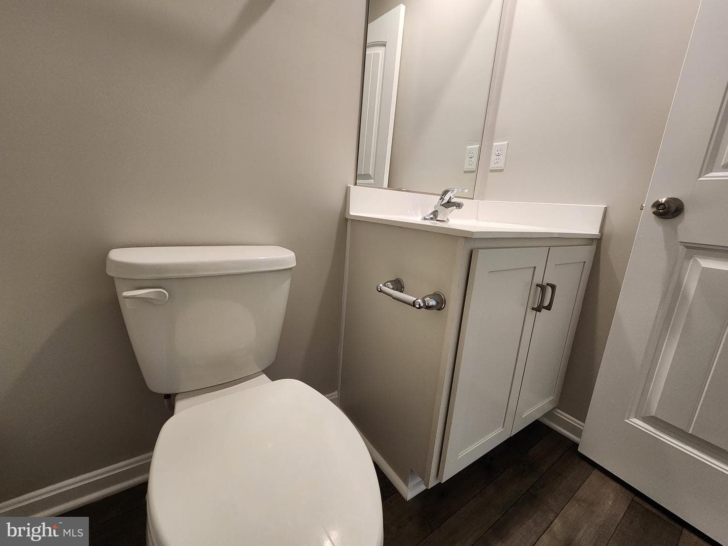 417 Stream Valley Court photo 20