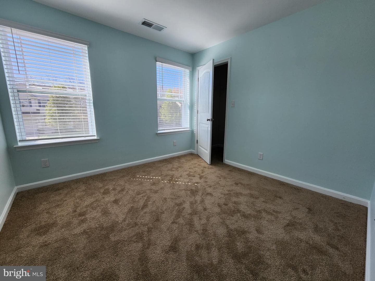 417 Stream Valley Court photo 23