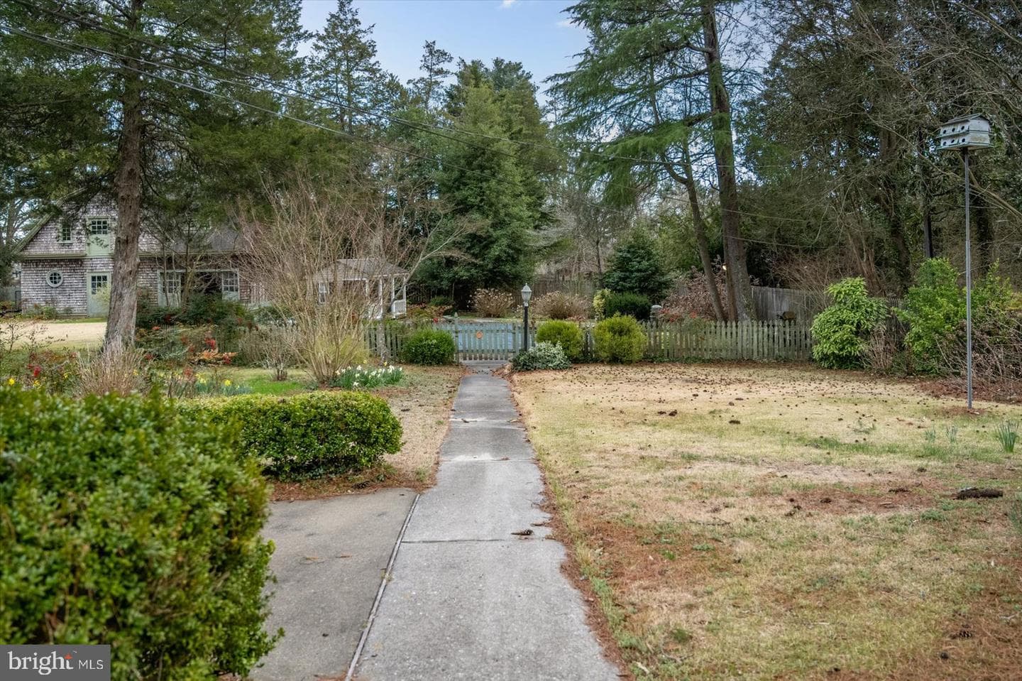 1707 Camden Avenue photo 71