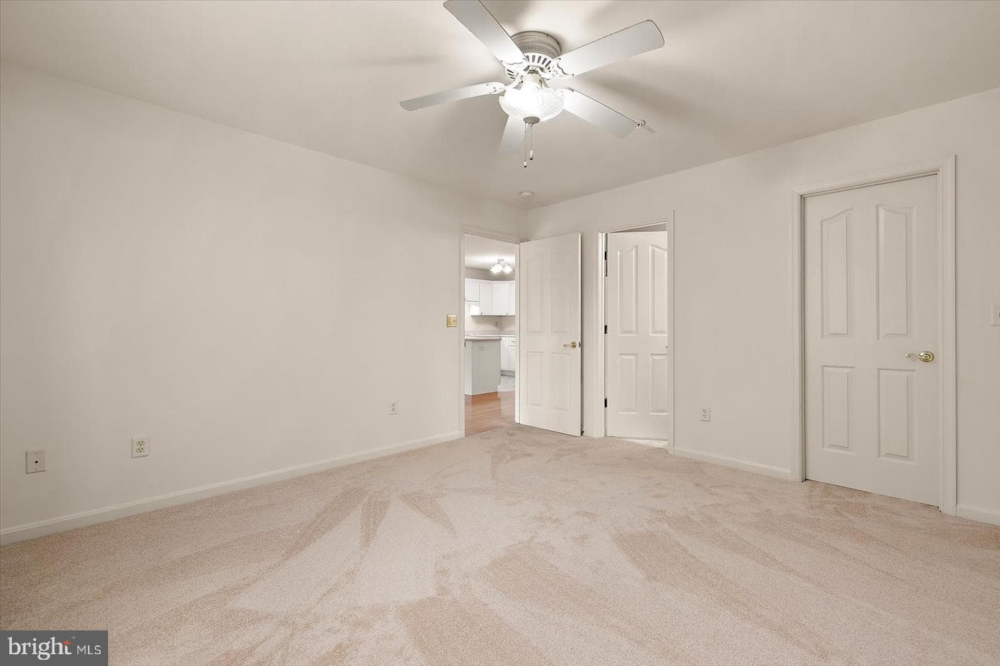 5926 Tappan Lane photo 17