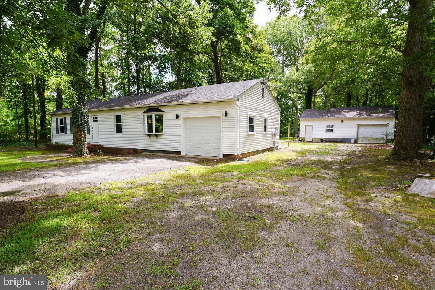 3493 Meadow Bridge Road photo 2