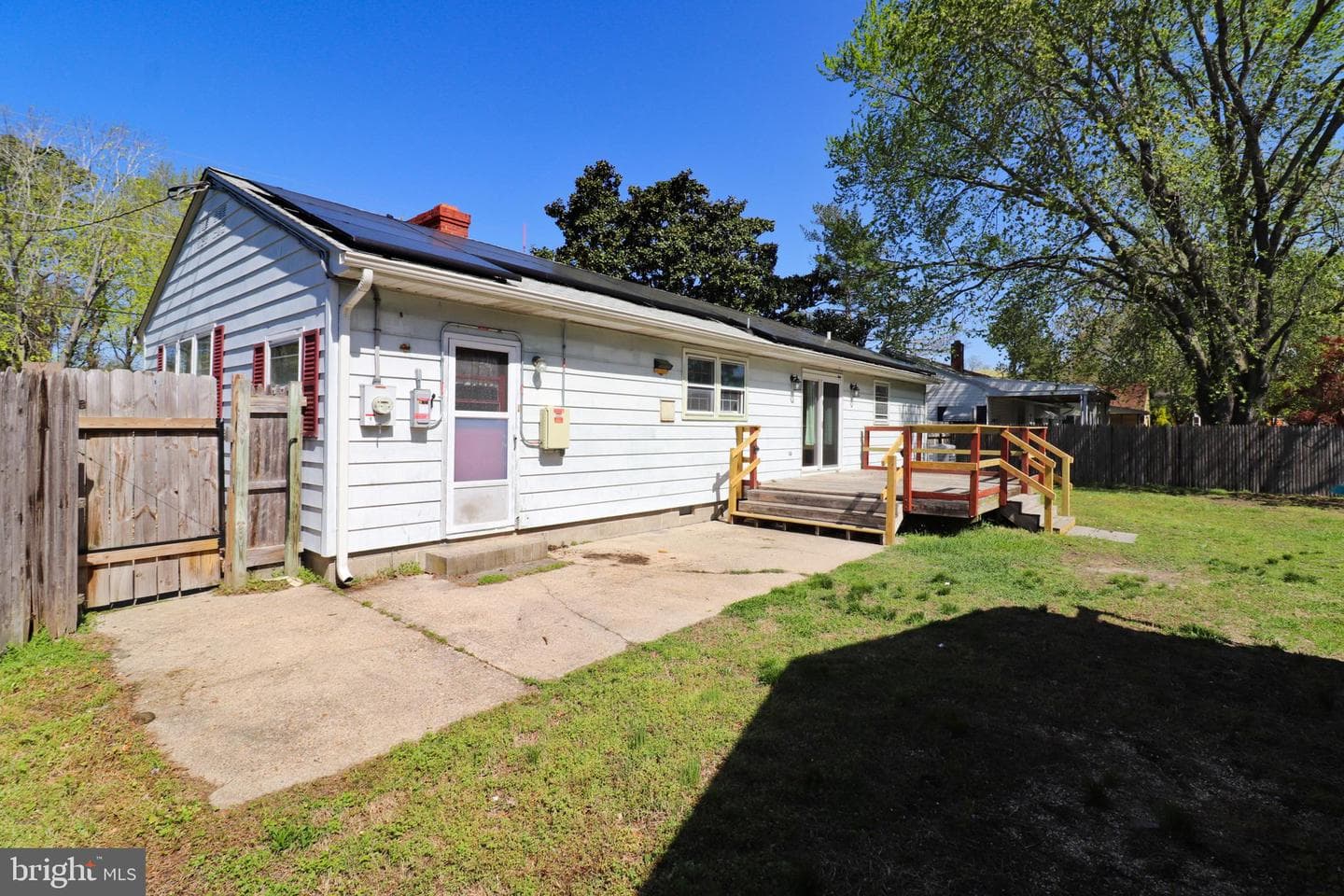 1405 Westchester Street photo 28